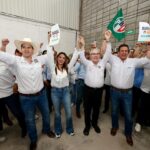 Hugo Dávila Prado se registra por el Distrito 11 y destaca unidad rumbo a la elección