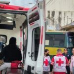 Fuerte choque en la calle 12 y Juárez entre un autobús de ruta una camioneta