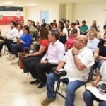 Capacitan a servidores públicos y ciudadanía en inteligencia artificial para mejorar la atención pública