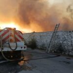 Incendio en centro de transferencia moviliza a bomberos en Torreón