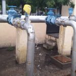 Caída de poste de CFE afecta operación de cárcamos; SIMAS Torreón trabaja para mantener los servicios.