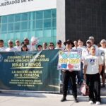 Protestan en Juzgados Familiares de Torreón; denuncian presunta corrupción